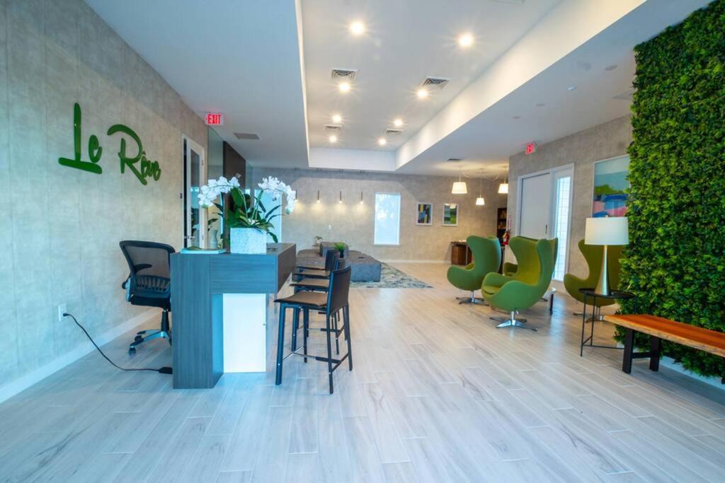 Charming Four Bedrooms Townhome With Private Splash Pool At Le Reve Resort Kissimmee Exterior foto